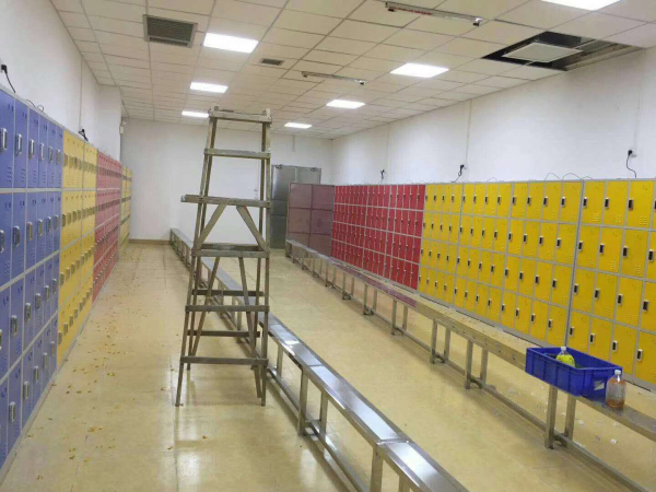桑拿感應柜